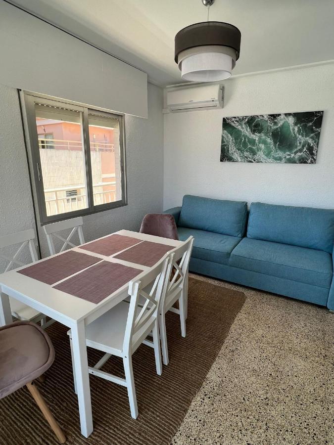 Lucas 100 M De La Playa Apartment